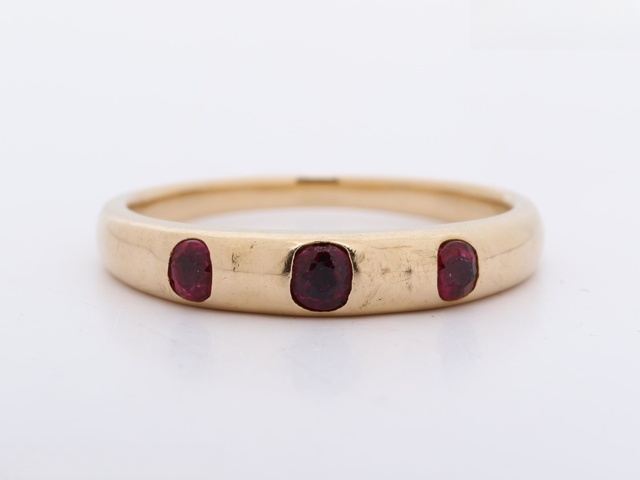 Ｋ１８ＰＧ　ルビーリング　４．２ｇ　＃１５．５