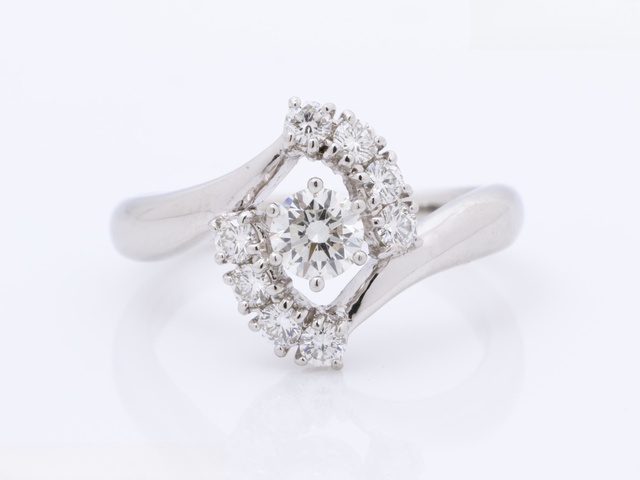 リング　Ｐｔ９５０／Ｄ０．６２／０．３１８／６．５ｇ　＃１０．５