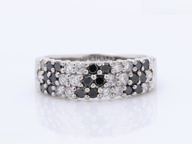 Ｋ１４ＷＧ　ダイヤモンド　１．００ｃｔ　４．２ｇ　＃１５