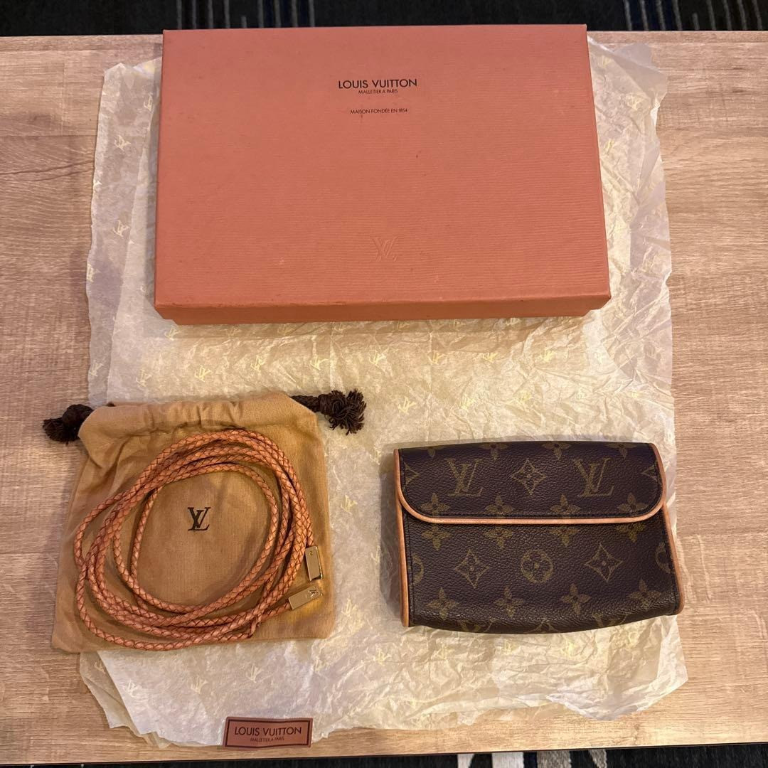 Louis Vuitton モノグラム ボディバッグ フロレンティーヌ